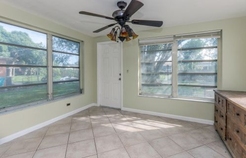 232 7 Ave, Boynton Beach FL 33435-3879 exterior