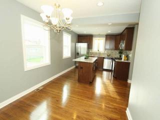 5219 Mayfield Ave, Chicago IL  60638-1511 exterior