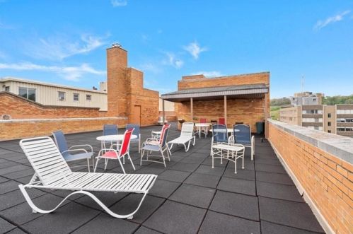 144 Dithridge St, Pittsburgh PA  15213-2659 exterior