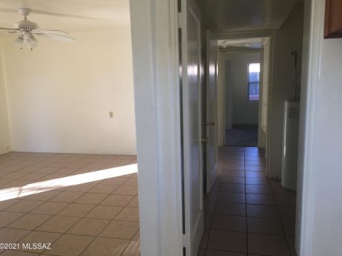 2554 Flanwill Blvd, Tucson AZ 85716-2251 exterior