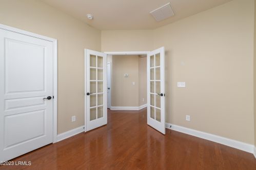 29 Mystic Point Dr, Bluffton SC 29909-2073 exterior