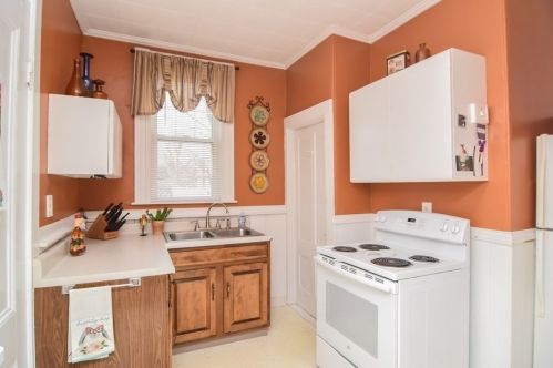 6 Stevens St, Methuen MA 01844-3154 exterior