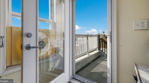 2440 Lawrence St, Philadelphia PA 19120-2807 exterior