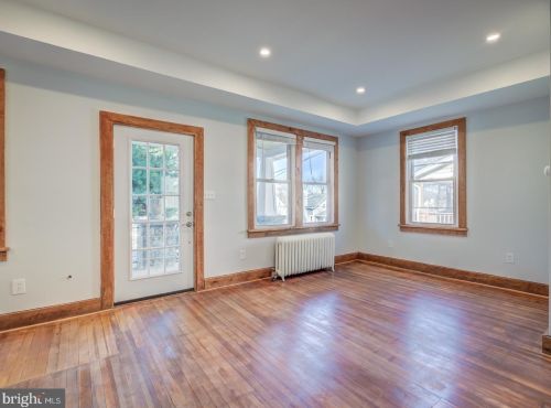 1805 Kearny St, Washington DC  20018-2435 exterior