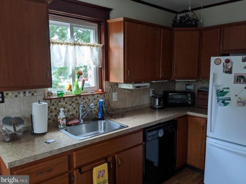 775 Main St, Limerick PA 19468-2403 exterior