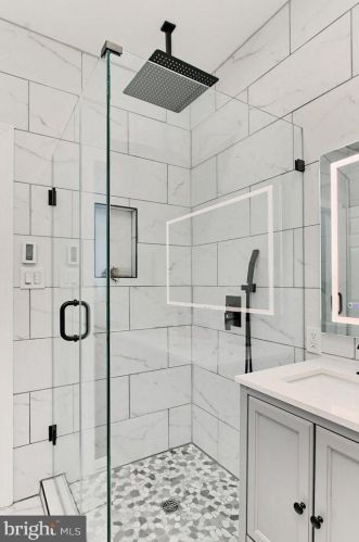 1706 5th St, Washington DC  20001-2424 exterior