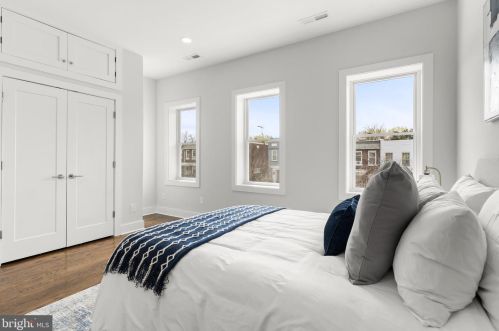 1110 Oates St, Washington DC  20002-3824 exterior