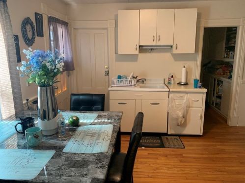 48 Palmer Ave, Springfield MA 01108-1009 exterior