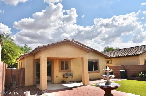 7449 Fair Meadows Loop, Tucson AZ 85756-6151 exterior