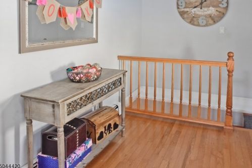 11 Jefferson Trl, Hopatcong NJ 07843-1206 exterior