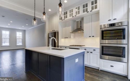 408 13th St, Washington DC  20002-6328 exterior