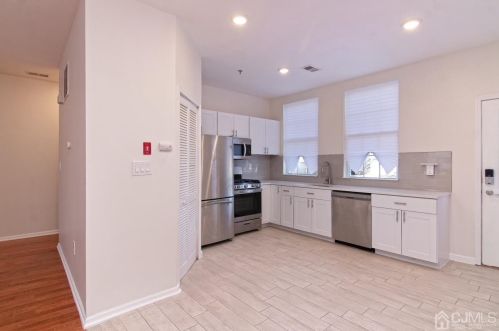 127 Baldwin St, New Brunswick NJ 08901-2928 exterior