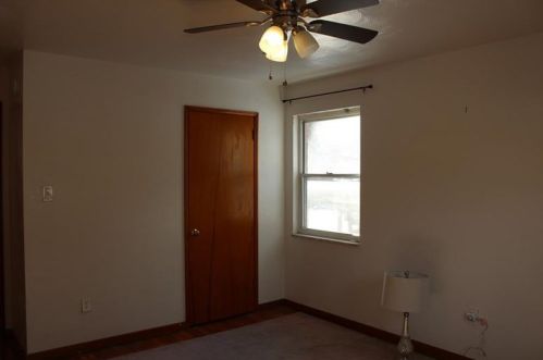 2023 Palm Ave, Pittsburgh PA 15235-1550 exterior