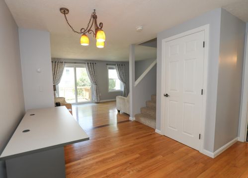 3 Whitewater Dr, Concord NH 03303-1546 exterior