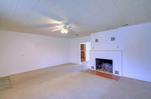 1300 August Dr, Austin TX 78753-2909 exterior