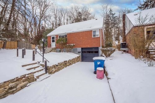 9822 Glendale Ave, Pittsburgh PA 15227-2831 exterior