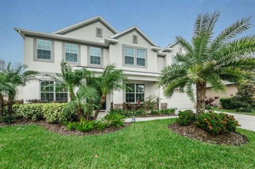 10720 Breaking Rocks Dr, Tampa, FL 33647-3590