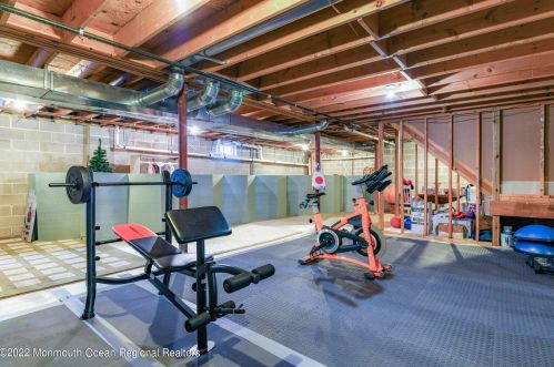 92 Washington St, Locust NJ 07760-1432 exterior