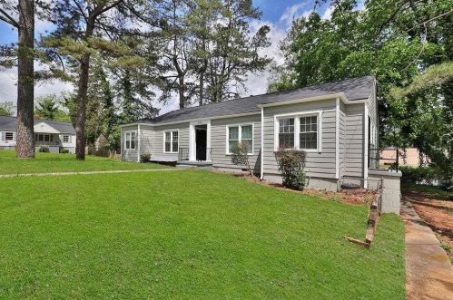 2718 Miles Cir, Atlanta, GA 30344-3743