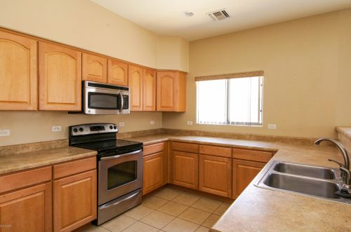 7663 Majestic Palm Ln, Tucson AZ  85756-6170 exterior