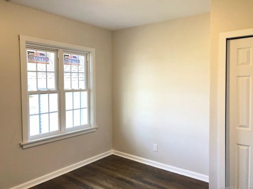 109 Hillcrest Ave, New Britain CT  06053-2540 exterior