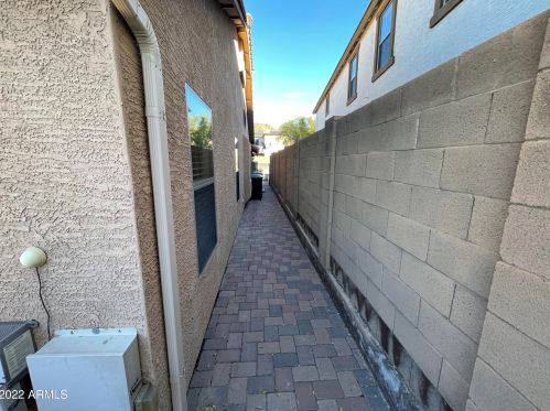 29622 21st Dr, Phoenix AZ  85085-2732 exterior