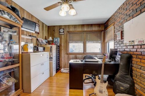 9438 Montana Ave, Milwaukee WI 53227-3324 exterior