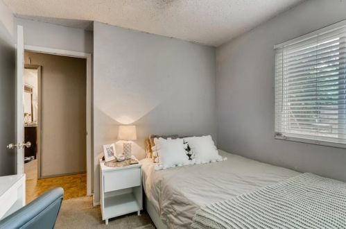 7717 Croftwood Dr, Austin TX 78749-3208 exterior