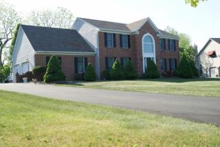 4445 Loraine Ln, Bethlehem, PA 18017-8461