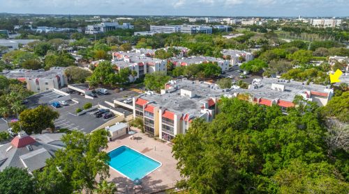 606 13th St, Boca Raton FL 33486-2464 exterior