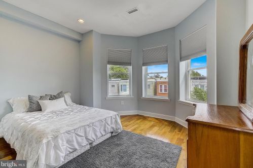 4721 Hazel Ave, Philadelphia PA 19143-2023 exterior