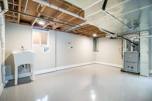 5621 Ozark Ave, Chicago IL  60631-3317 exterior