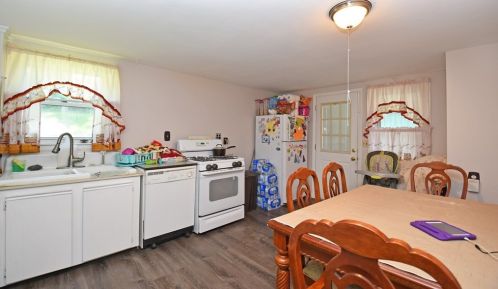 173 Millbrook St, Worcester MA 01606-2801 exterior