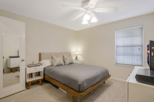 4108 Chastain Park Ct, Atlanta GA 30342-3255 exterior