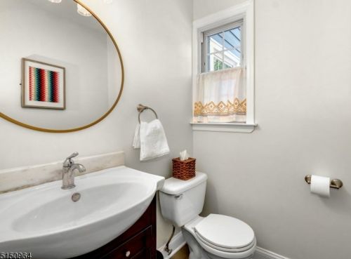 210 Edgar Ave, Cranford NJ 07016-1914 exterior