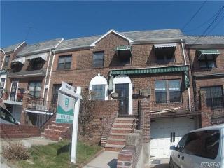 4511 76th St, Flushing NY  11373-2943 exterior