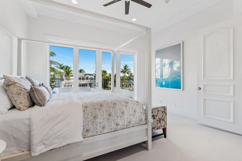 89 Is Dr, Boynton Beach FL 33435-3310 exterior