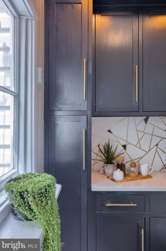 564 Plum St, Lancaster PA 17602-2349 exterior