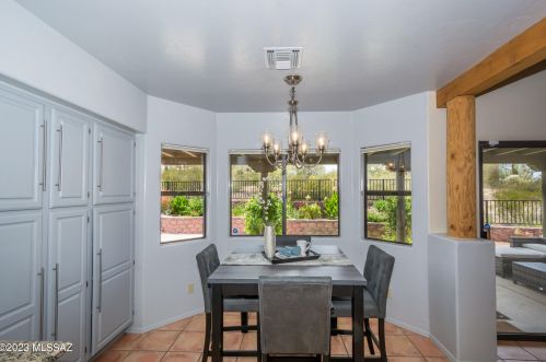 7015 Camino De Los Caballos, Tucson AZ 85743-9689 exterior