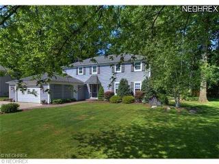 2982 Clark Pkwy, Cleveland, OH 44145-4637