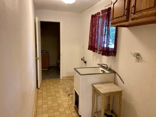 1241 Norton Ave, Meskegon MI 49441-4318 exterior