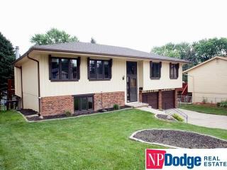 9636 Boyd Cir, Omaha NE  68134-3869 exterior