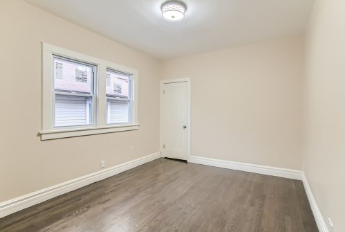 2108 1st Ave, Broadview IL 60153-3304 exterior