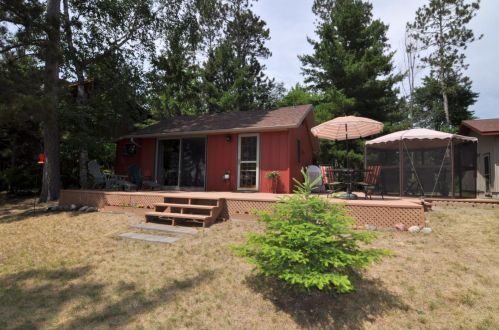 4817 Bark Ln, Hackensack, MN 56452-2398