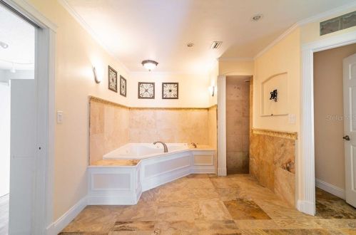 4302 Middle Lk Dr, Tampa FL 33624-3411 exterior