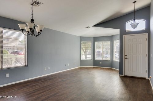 36 Dexter Way, San Tan Valley, AZ 85143-4847