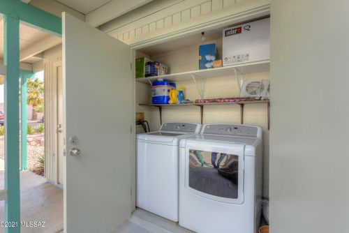 318 Calle Del Chancero, Green Valley AZ 85614-3028 exterior