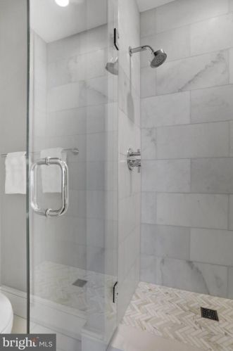 420 3rd St, Washington DC  20003-1930 exterior