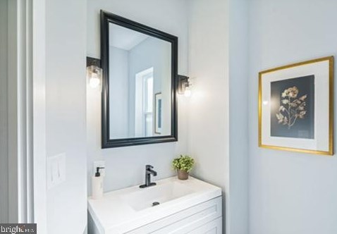 1256 29th St, Philadelphia PA  19121-4539 exterior