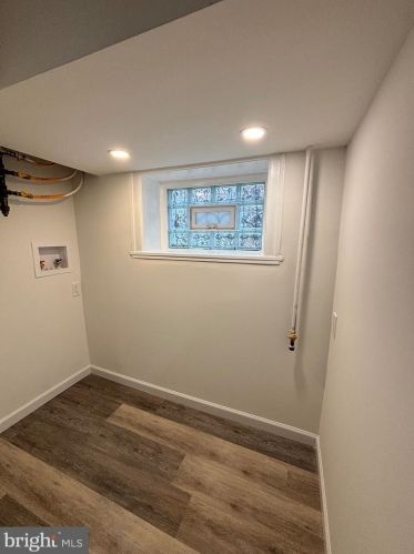 7300 Bouvier St, Philadelphia PA 19126-1535 exterior